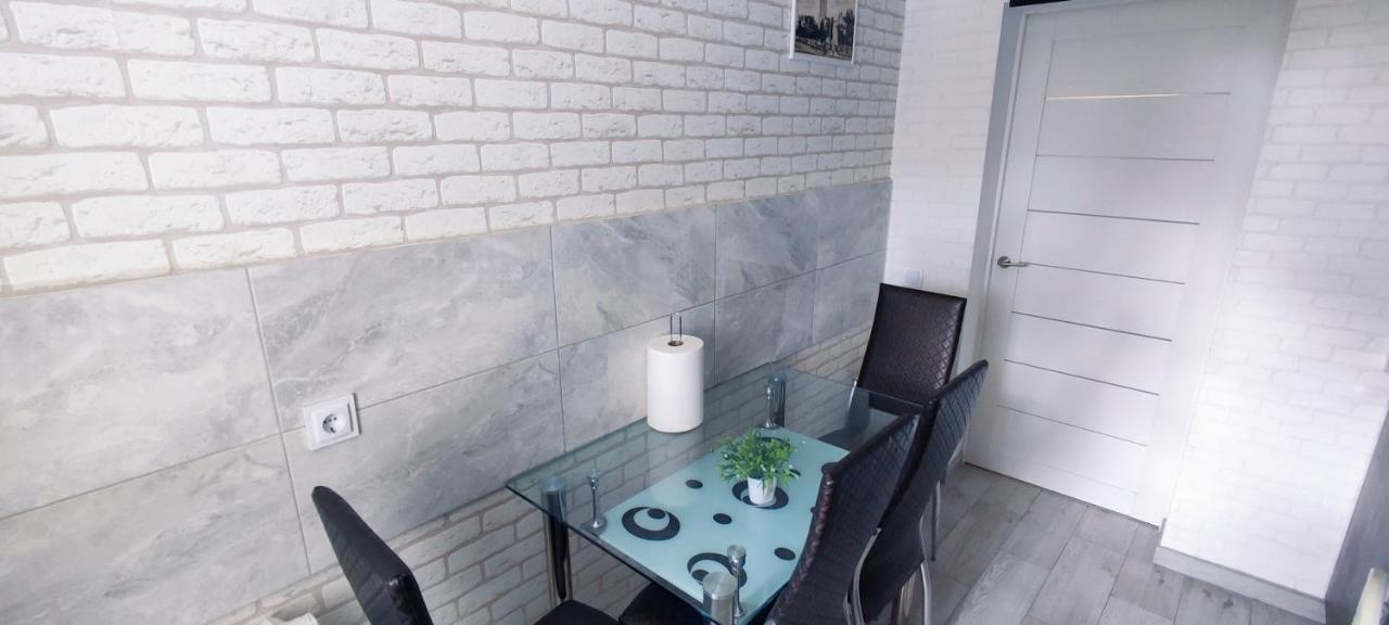 Large Apartment Near The Airport And City Center Chisinau Exterior photo